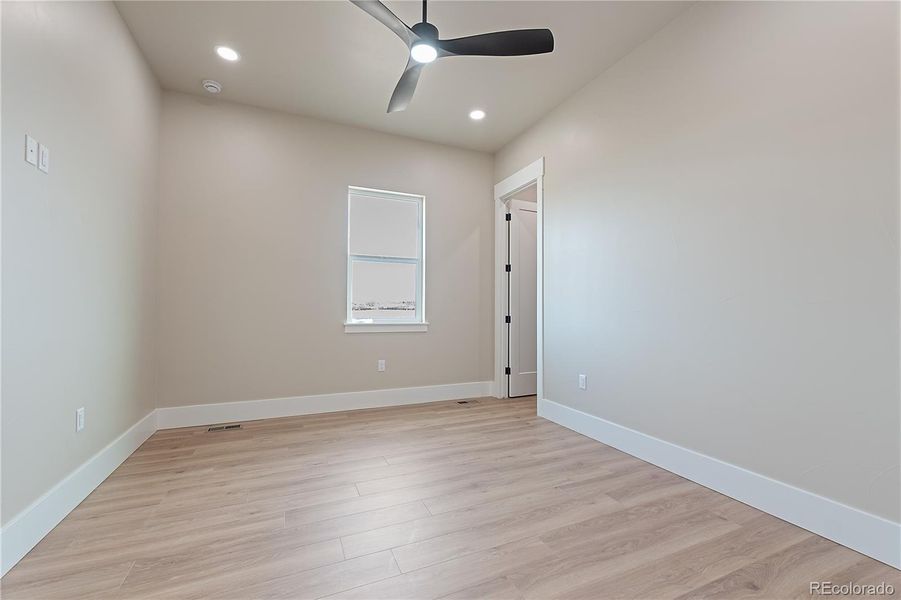Spacious, unfurnished interior of a new home in , Fort Lupton (Image 37).