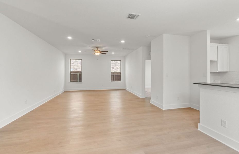 Spacious, unfurnished interior of a new home in Cameron Place, Austin (Image 17). Spacious, unfurnished interior of a new home in Cameron Place, Austin (Image 17).