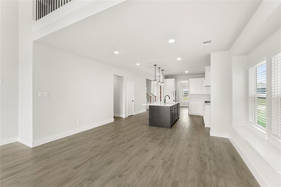 12. 1514 Overton - Nook (2) 12. 1514 Overton - Nook (2)