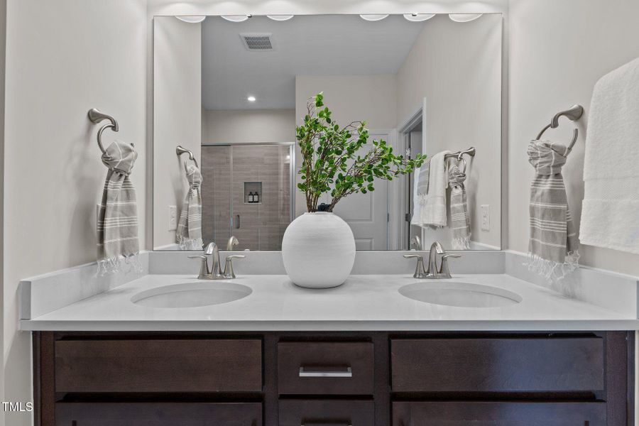 Main Bathroom Staged A