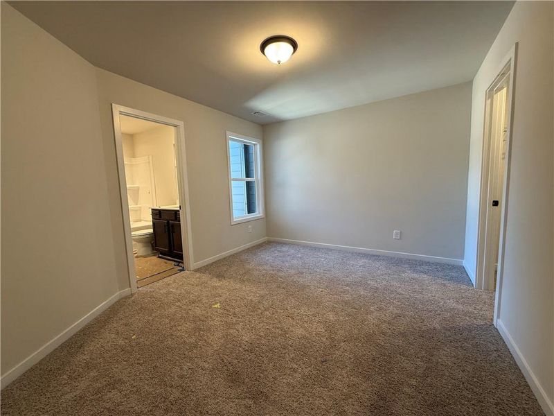 Spacious, unfurnished interior of a new home in The Towns at Auburn Station East, Auburn (Image 10).