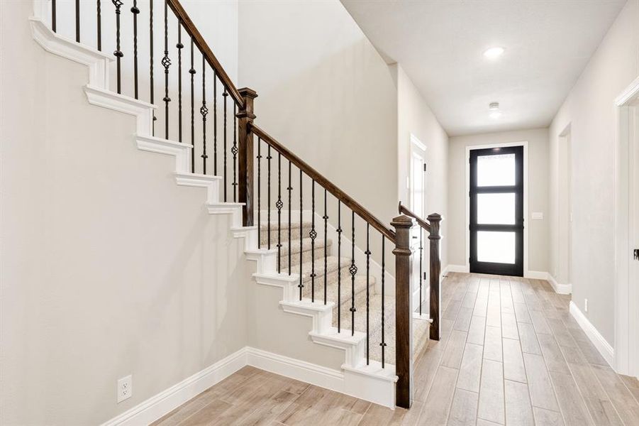 Spacious, unfurnished interior of a new home in Devonshire, Forney (Image 16).