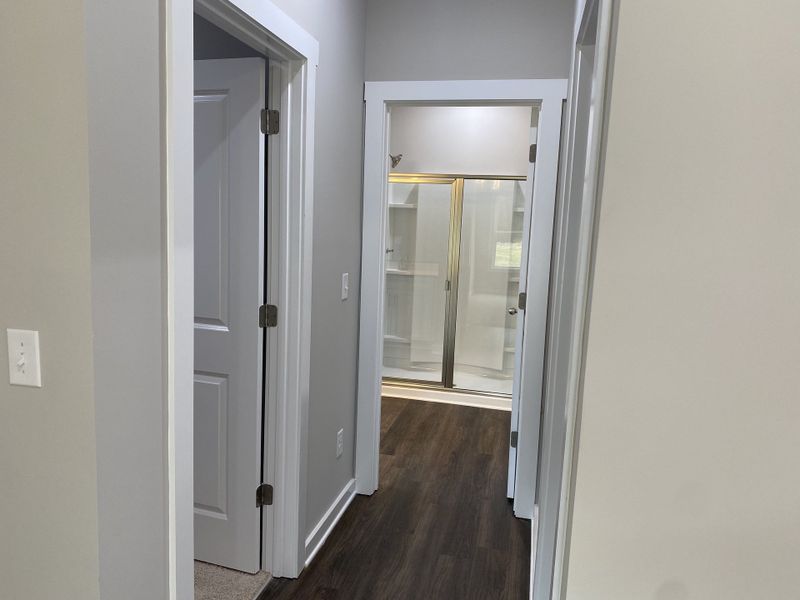 Representative unfurnished interior of a home built from the Johnson by Foundation Home Builders LLC in Old Hickory Crossing, Mocksville (Image 20).