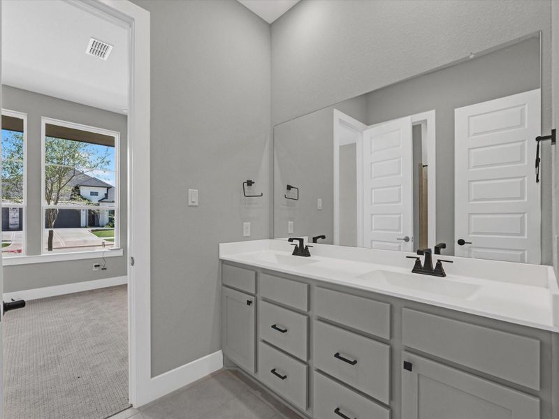 Furnished interior view inside a new home in Pecan Ridge, Fulshear (Image 9). Furnished interior view inside a new home in Pecan Ridge, Fulshear (Image 9).