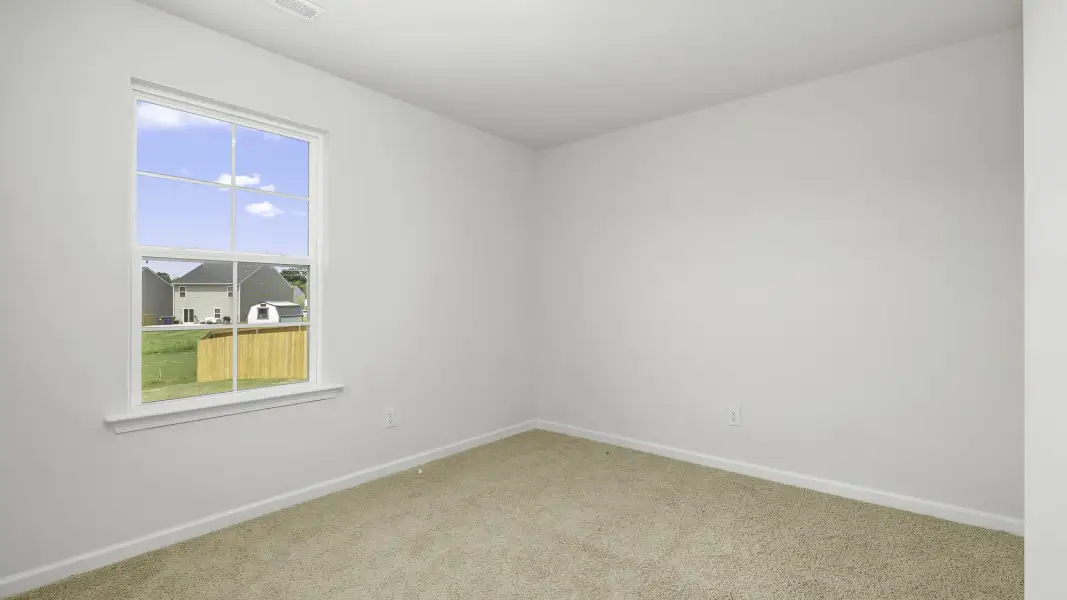 Spacious, unfurnished interior of a new home in Owens Ridge, Lexington (Image 19).