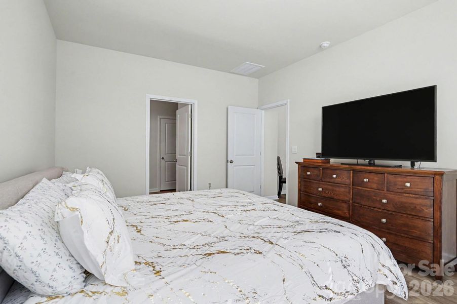 Furnished interior view inside a new home in , Conway (Image 13).