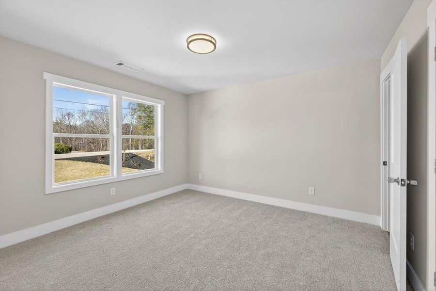 Spacious, unfurnished interior of a new home in , Flowery Branch (Image 48).
