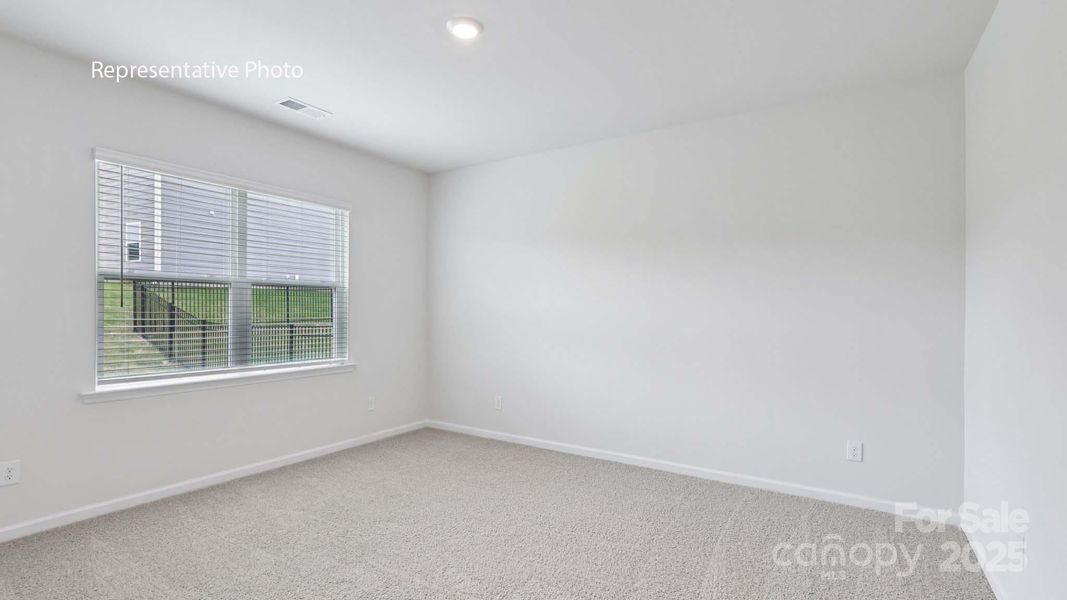 Spacious, unfurnished interior of a new home in Laurelbrook, Sherrills Ford (Image 23).