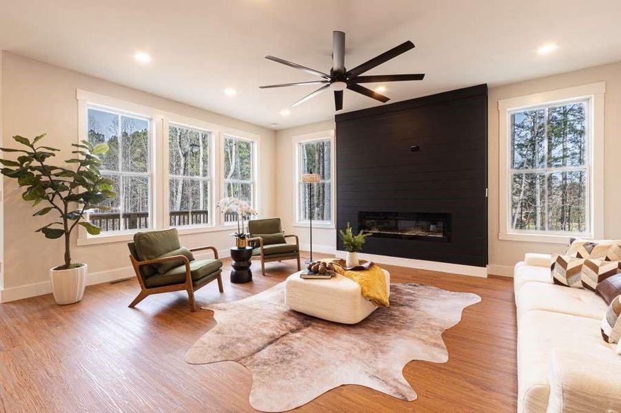 Furnished interior view inside a new home in , Dallas (Image 19).