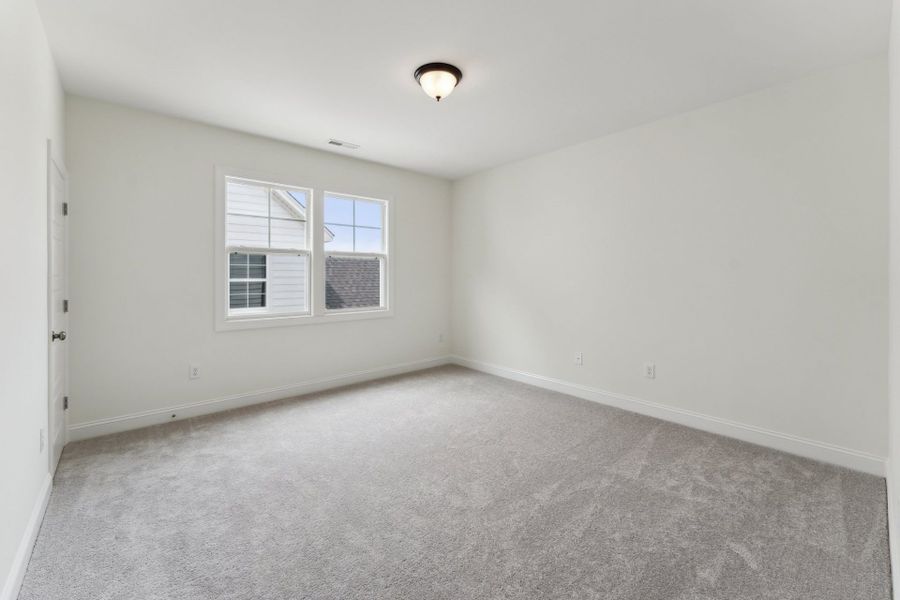 21- HHHunt Homes Mason Bedroom 1