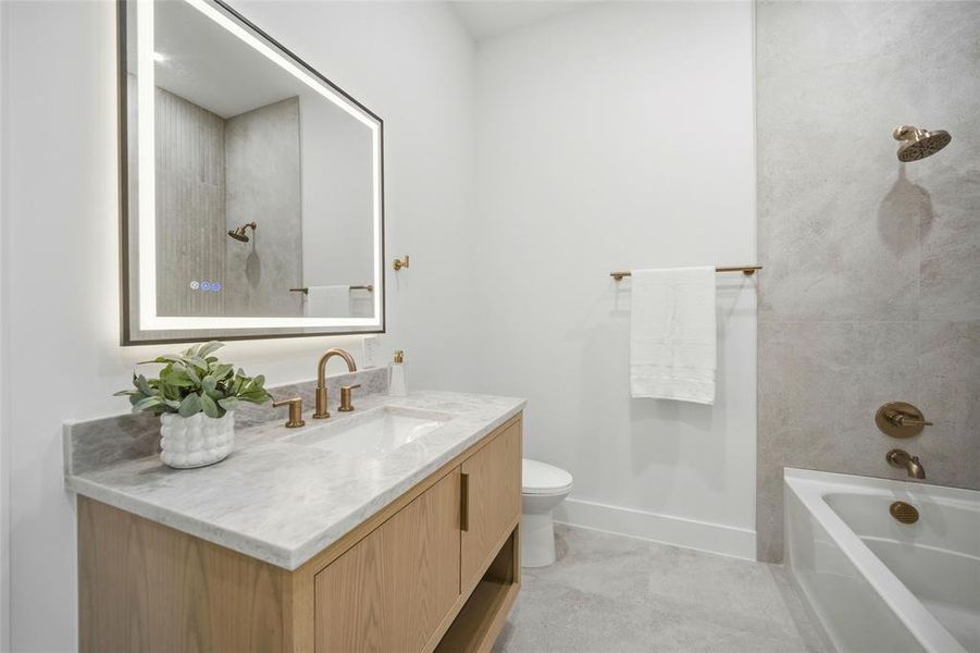 Furnished interior view inside a new home in , Dallas (Image 6).