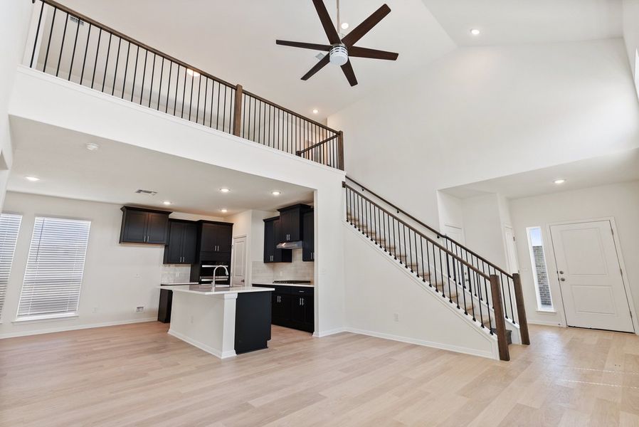 Furnished interior view inside a new home in Porter Country, Buda (Image 5).