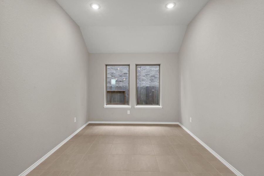 Spacious, unfurnished interior of a new home in The Trails, New Caney (Image 21).