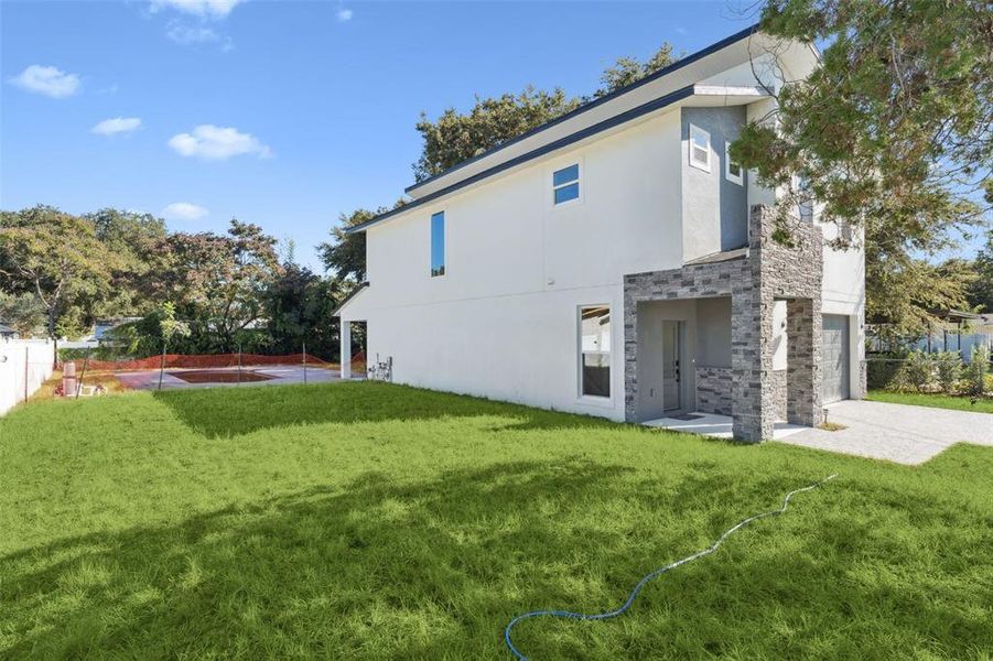 Image 35 of a home in .