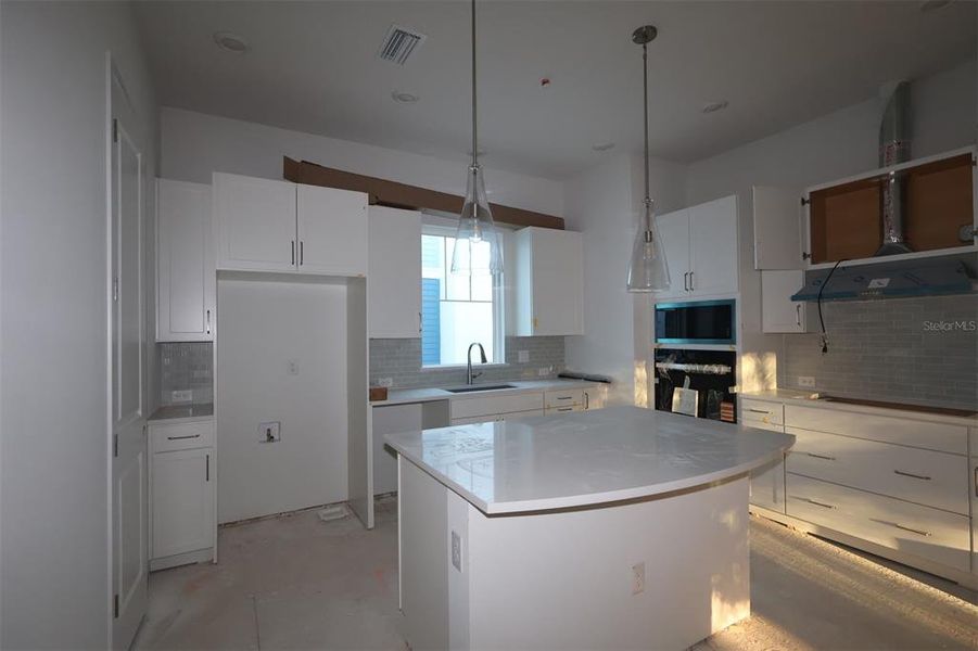 Furnished interior view inside a new home in Apex at Seminole Heights, Tampa (Image 6). Furnished interior view inside a new home in Apex at Seminole Heights, Tampa (Image 6).