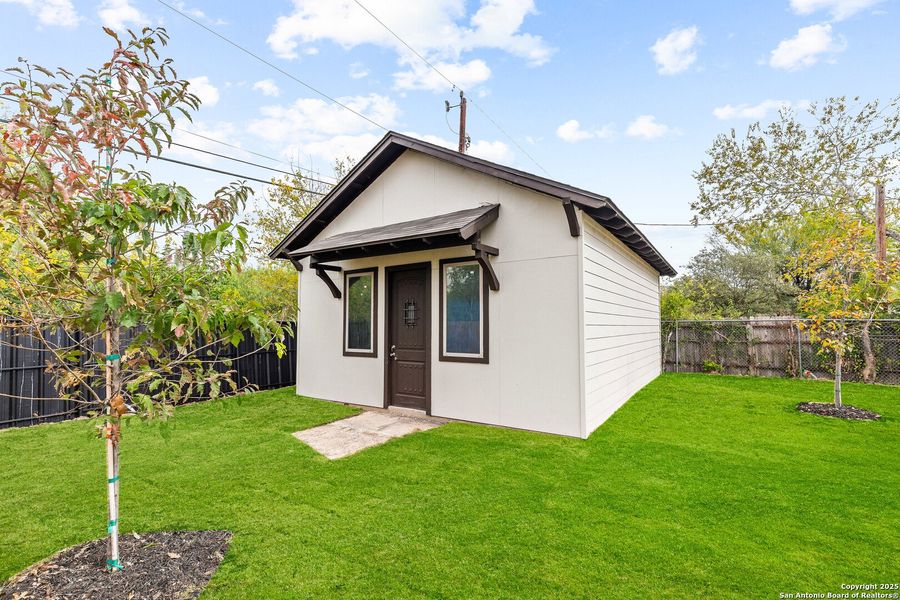 Exterior details and patio area of a home in , San Antonio (Image 28). Exterior details and patio area of a home in , San Antonio (Image 28).