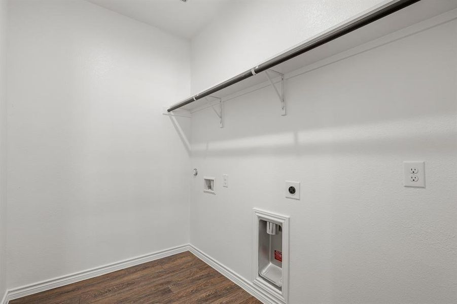 Image 17 of a home in Retreat at Fossil Creek. Image 17 of a home in Retreat at Fossil Creek.