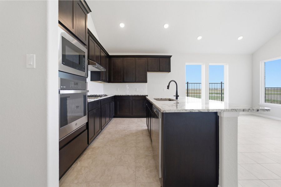 Furnished interior view inside a new home in Canterra Creek, Rosharon (Image 8).