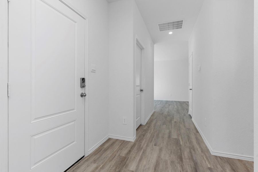 Spacious, unfurnished interior of a new home in Emberly, Beasley (Image 16).