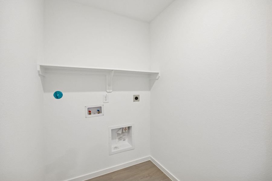 Spacious, unfurnished interior of a new home in Decker Farms, Magnolia (Image 22).