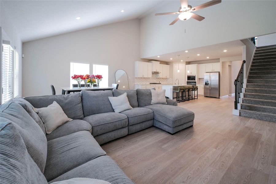 Furnished interior view inside a new home in Montgomery Oaks - Estate, Conroe (Image 26). Furnished interior view inside a new home in Montgomery Oaks - Estate, Conroe (Image 26).