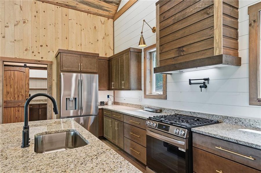 Furnished interior view inside a new home in , Blue Ridge (Image 6).