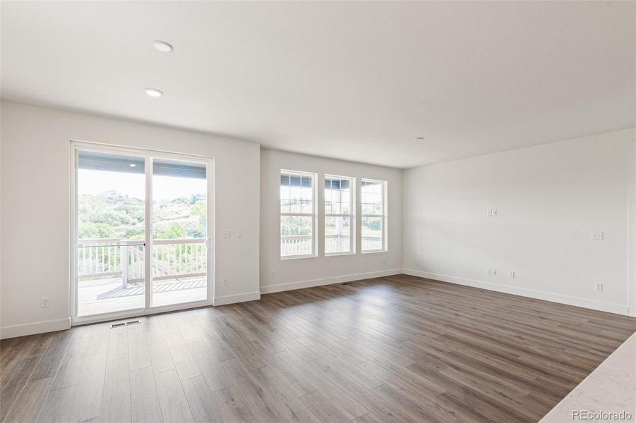 Spacious, unfurnished interior of a new home in Terrain Oak Valley, Castle Rock (Image 18).