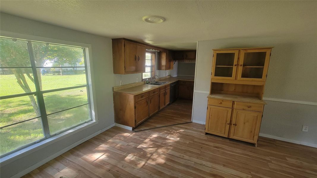 Image 40 of a home in .