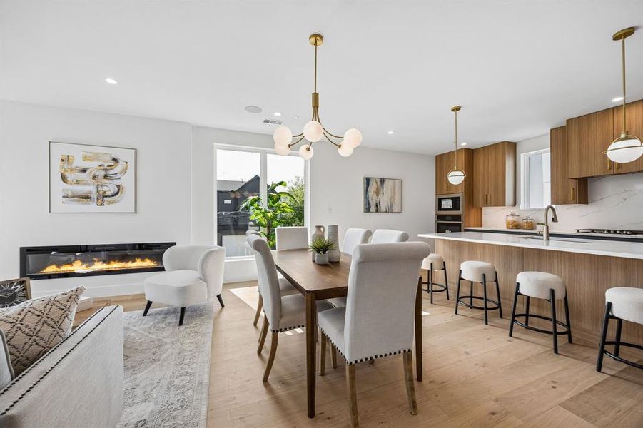 Furnished interior view inside a new home in , Dallas (Image 8). Furnished interior view inside a new home in , Dallas (Image 8).