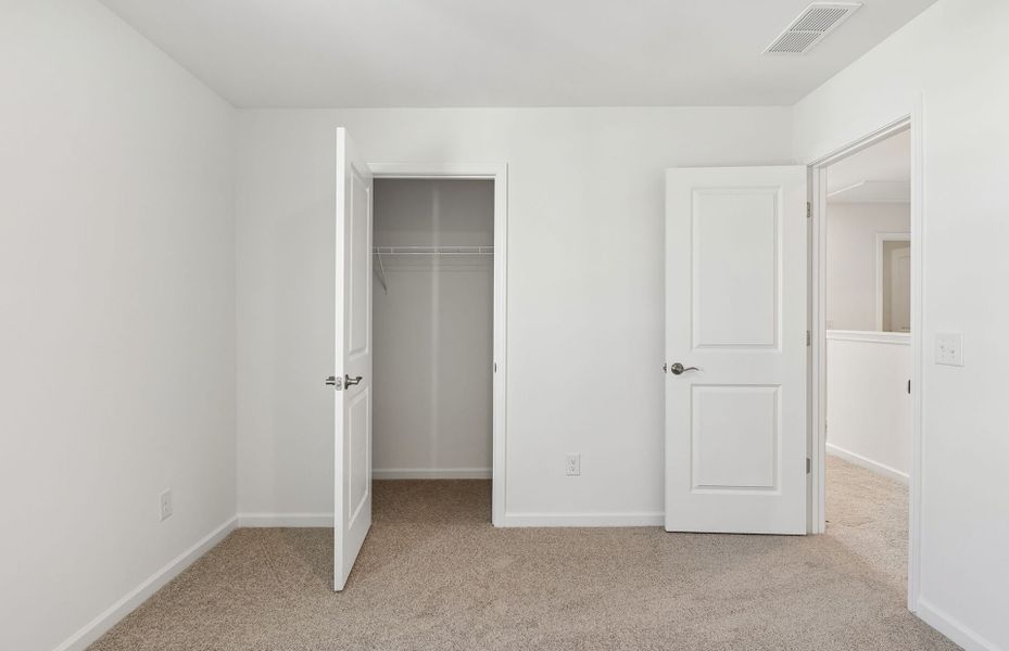 Spacious, unfurnished interior of a new home in Highlands of Carter's Station, Columbia (Image 25). Spacious, unfurnished interior of a new home in Highlands of Carter's Station, Columbia (Image 25).