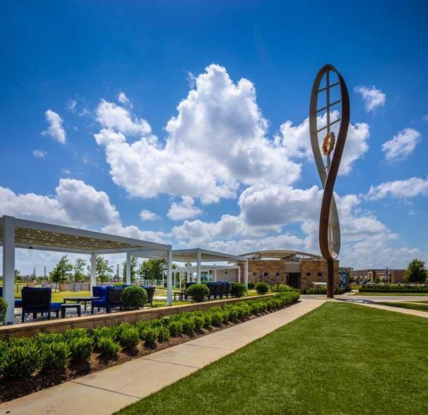 Community amenities in , Iowa Colony (Image 16).