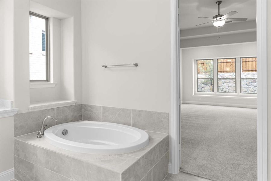 Representative interior finishes for a home built from the Larue by Pacesetter Homes in Nelson Lake, Rockwall (Image 17).