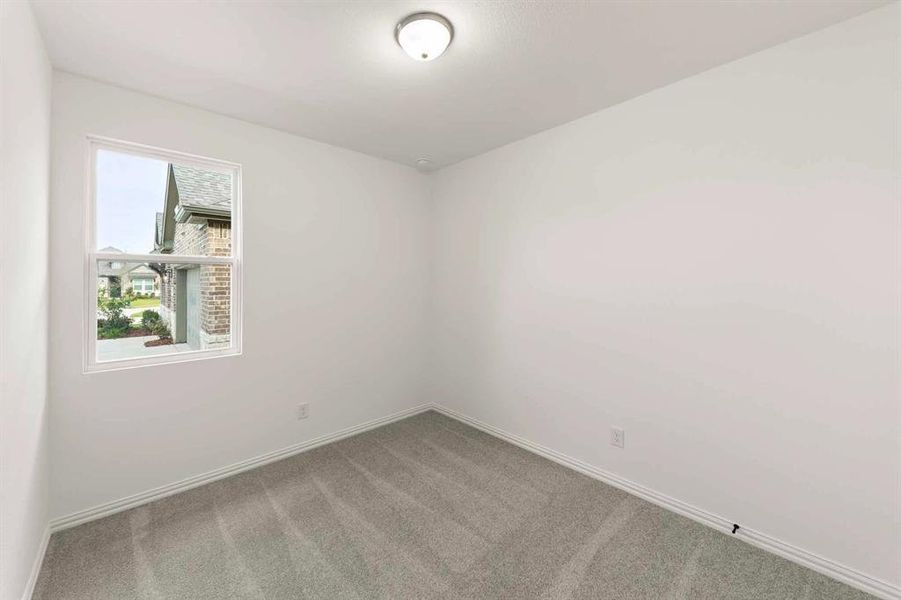 Spacious, unfurnished interior of a new home in Monticello Park, Princeton (Image 25).