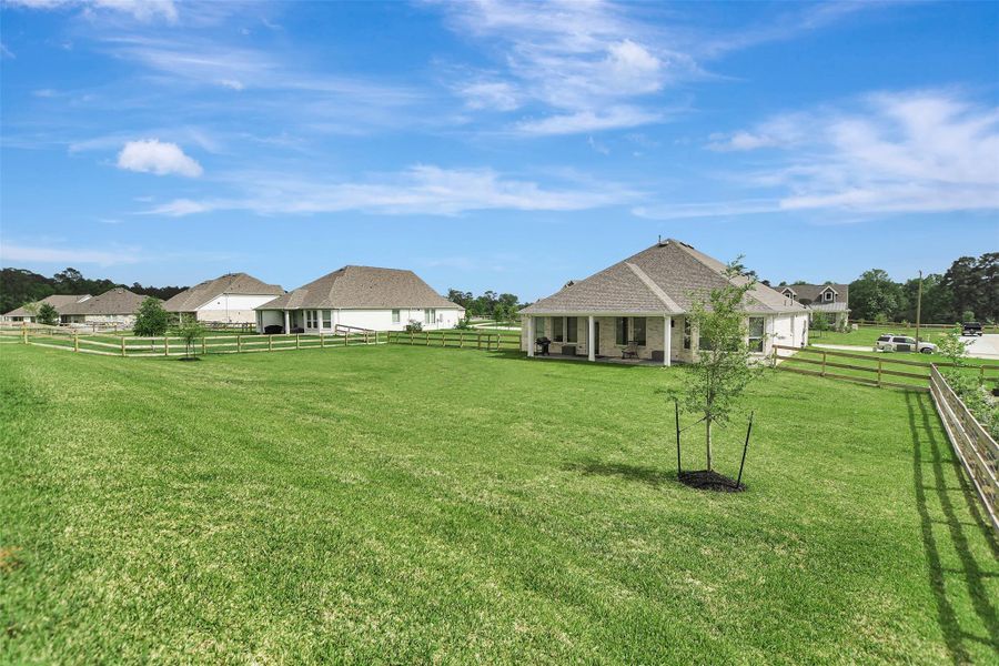 Community amenities in Lone Star Landing, Montgomery (Image 43).