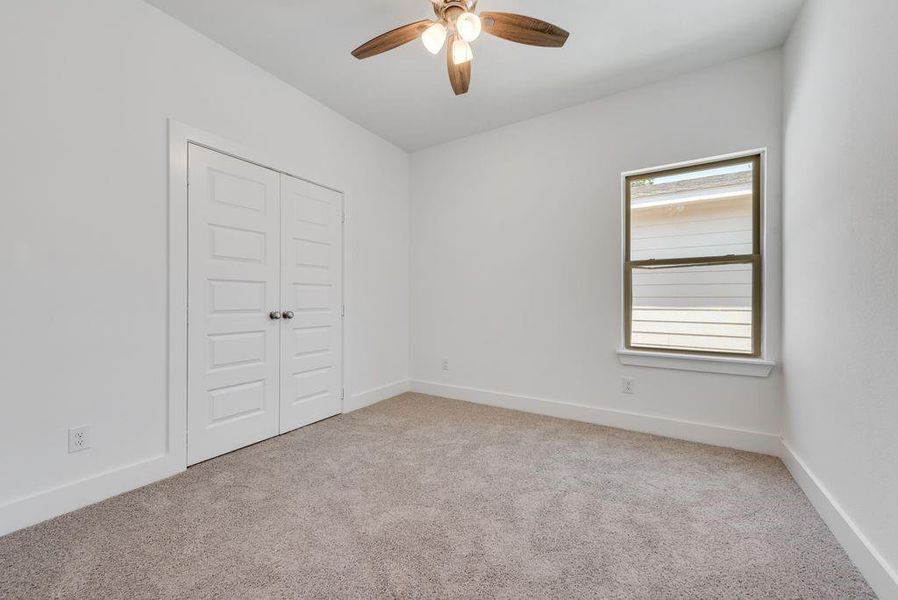 Spacious, unfurnished interior of a new home in , Dallas (Image 13).