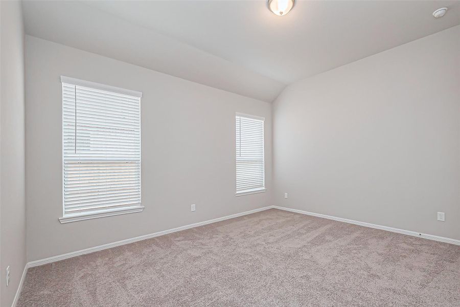 Spacious, unfurnished interior of a new home in La Segarra, Brookshire (Image 33).