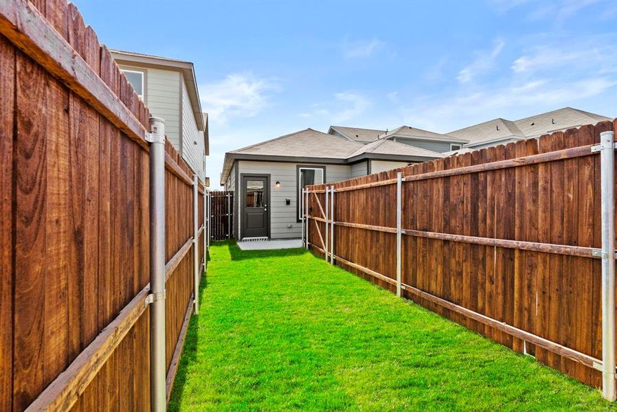 Exterior details and patio area of a home in , Fort Worth (Image 4).
