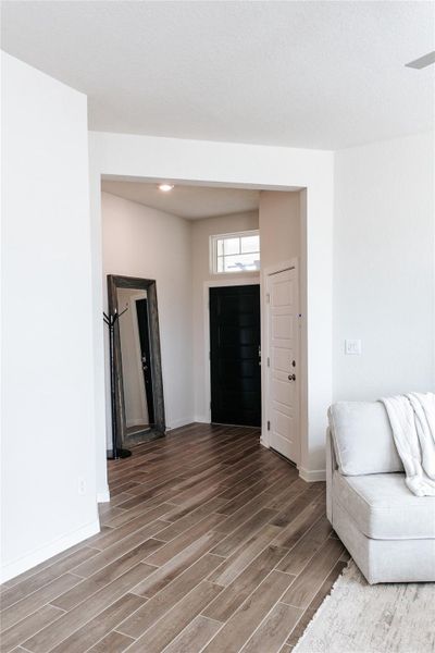 Spacious, unfurnished interior of a new home in August Fields, New Braunfels (Image 19).