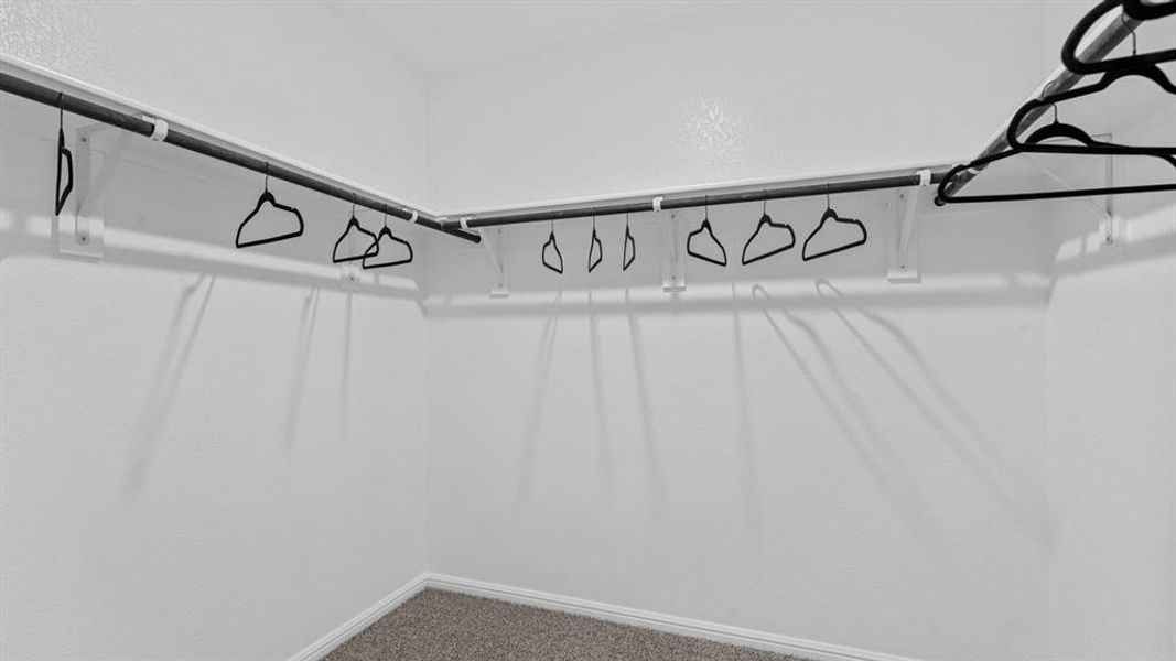 Spacious, unfurnished interior of a new home in Townes Landing, Fort Worth (Image 21).