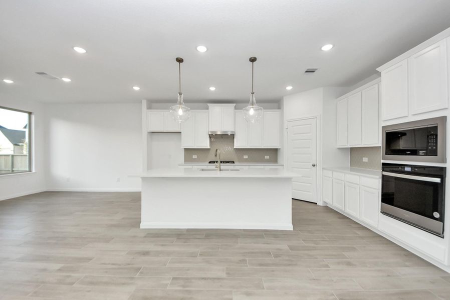 Furnished interior view inside a new home in Elyson, Katy (Image 10).