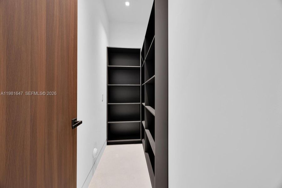 Image 72 of a home in .