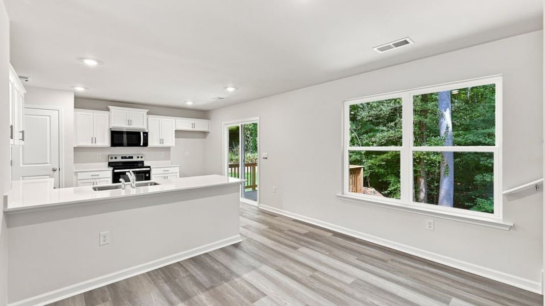 Image 35 of a home in Hawk Ridge.