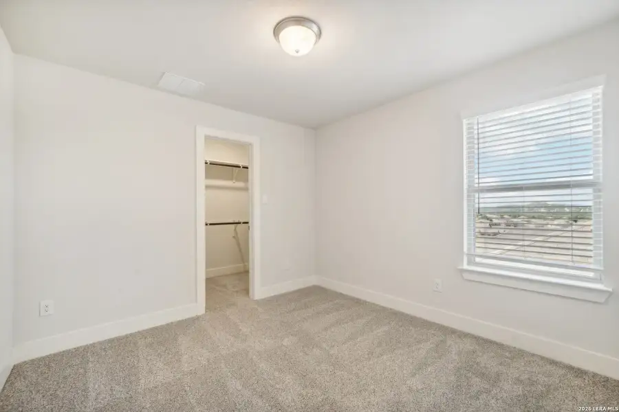 Spacious, unfurnished interior of a new home in , San Antonio (Image 22).