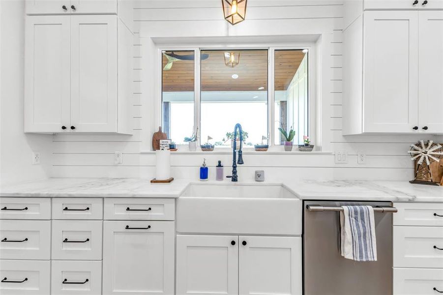 Furnished interior view inside a new home in , Arcadia (Image 15).