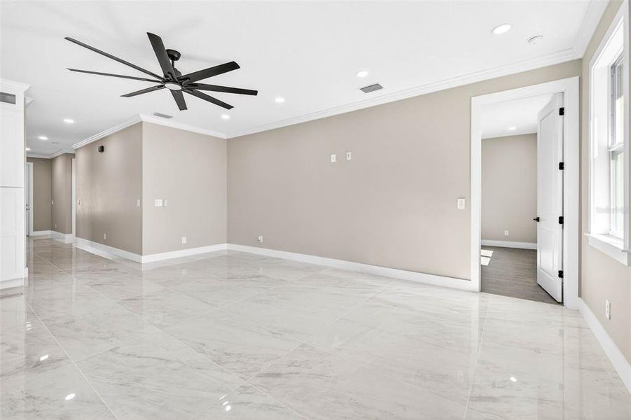 Spacious, unfurnished interior of a new home in , Masaryktown (Image 21).