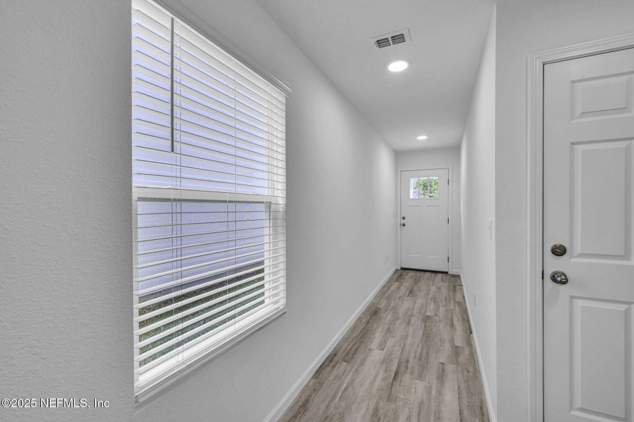 Spacious, unfurnished interior of a new home in , Jacksonville (Image 21). Spacious, unfurnished interior of a new home in , Jacksonville (Image 21).