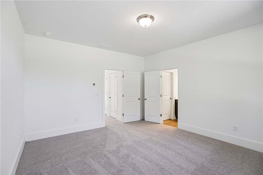 Spacious, unfurnished interior of a new home in Park Vue, Atlanta (Image 21).