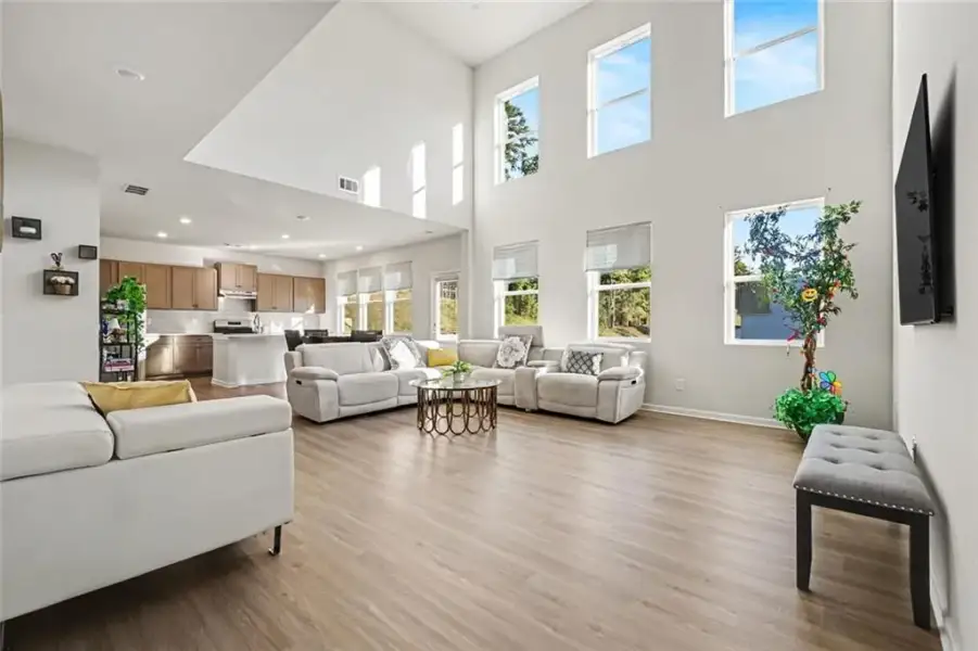 Furnished interior view inside a new home in , Dallas (Image 14).
