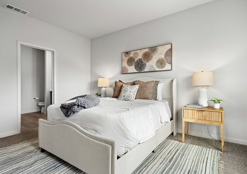 The master bedroom is peaceful. The master bedroom is peaceful.