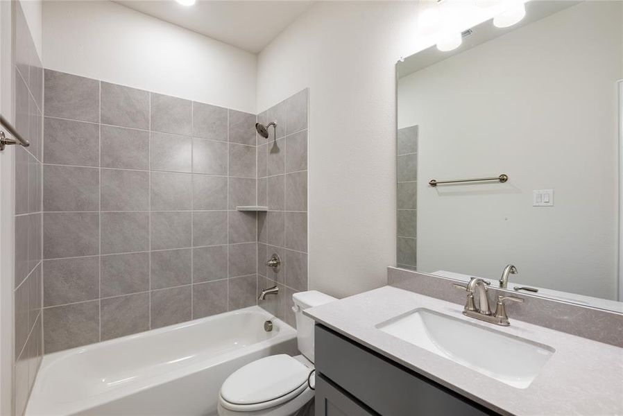 Furnished interior view inside a new home in , Royse City (Image 9).